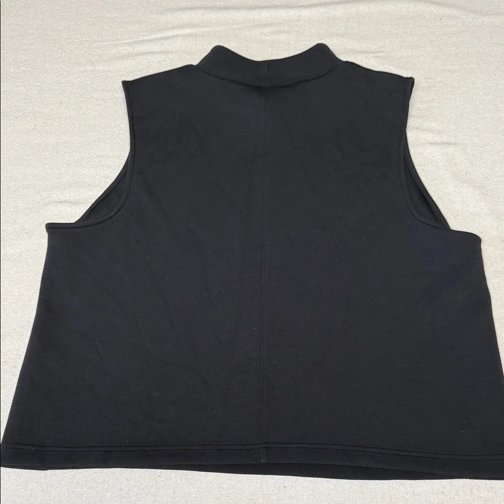 SPANX Air Essentials Black Muscle Tee - Picture 4 of 7